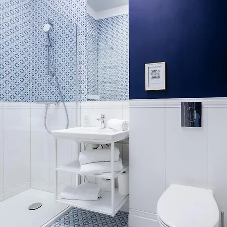 Philharmonic アパート